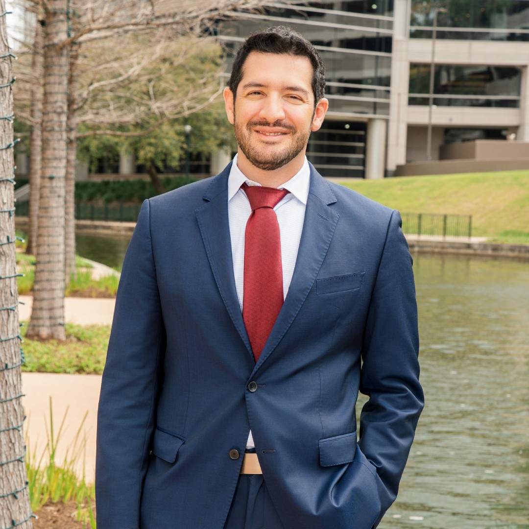 Prosperity-Immigration-Law-Texas_About-Luis-Hess-m (1)